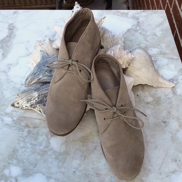 Franco Sarto Tan Suede Lace Up Ankle Boots Size 6.5 - Picture 2 of 15